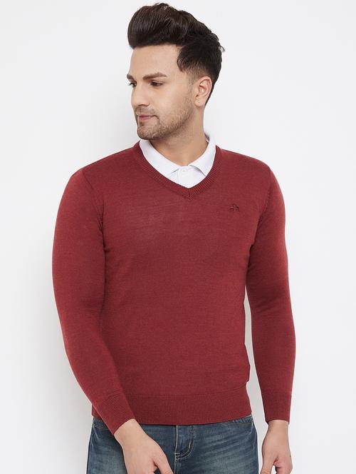 maroon solid pullover - 17904979 - Very Small Image - 1