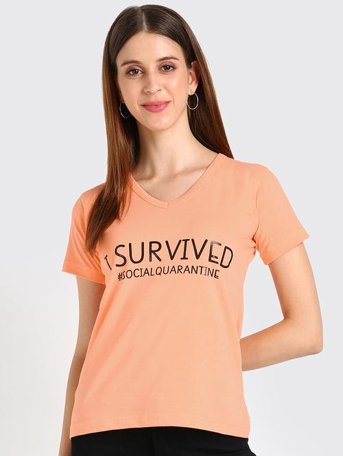 v-neck typography tee - 17905889 - Very Small Image - 1