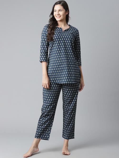 notch neck printed nightwear pajama set - 17906718 - Very Small Image - 1
