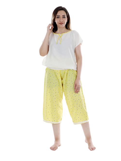 home concept offers this delicately embellished - 17910491 - Very Small Image - 1