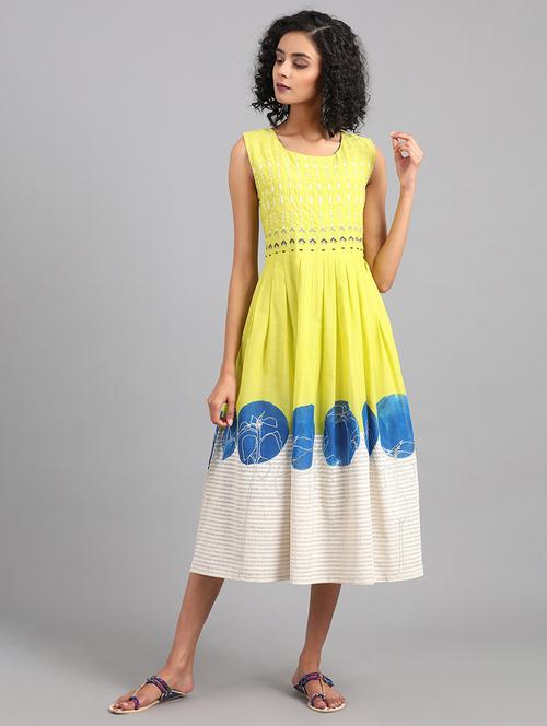 embroidered flared ethnic dress - 17925081 - Very Small Image - 1
