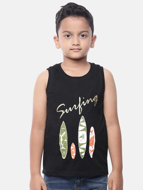 round neck graphic t-shirt - 17933241 - Very Small Image - 1