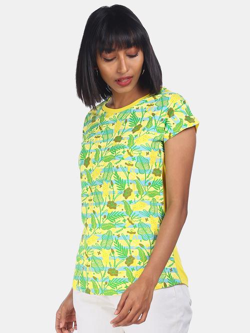 round neck graphic tee - 17935303 - Very Small Image - 1