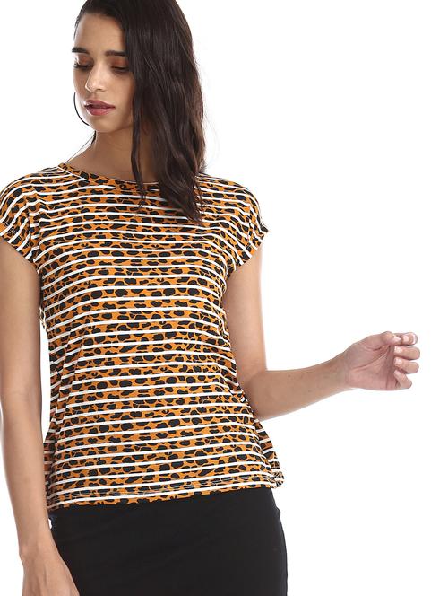 round neck printed tee - 17935663 - Very Small Image - 1