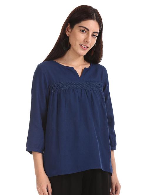 notch neck solid top - 17935680 - Very Small Image - 1