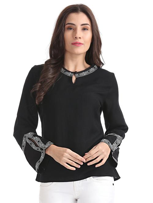 key hole neck embroidered detail top - 17935888 - Very Small Image - 1