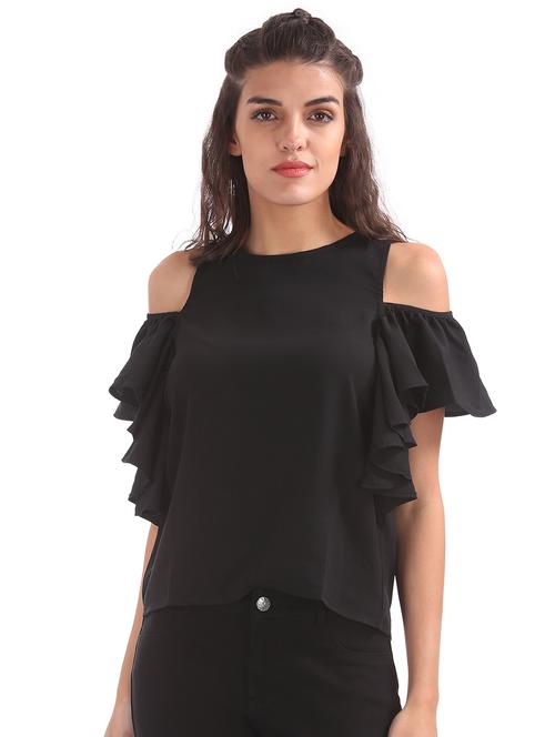 cold shoulder solid top - 17935898 - Very Small Image - 1