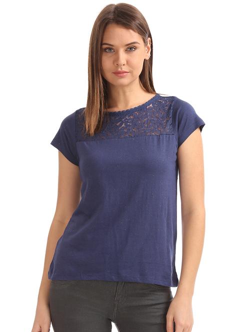 round neck solid top - 17935946 - Very Small Image - 1