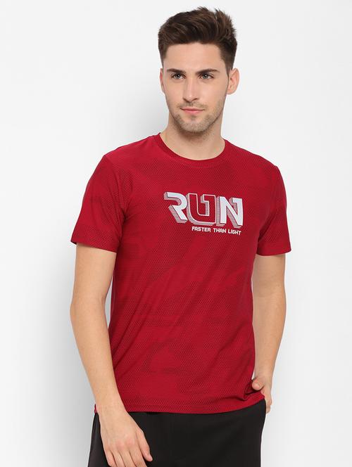 maroon printed t-shirt - 17960527 - Very Small Image - 1