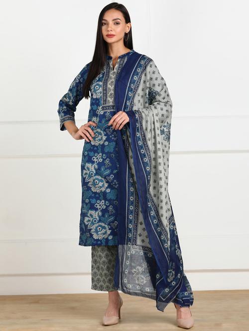 floral suit set - 17965009 - Very Small Image - 1