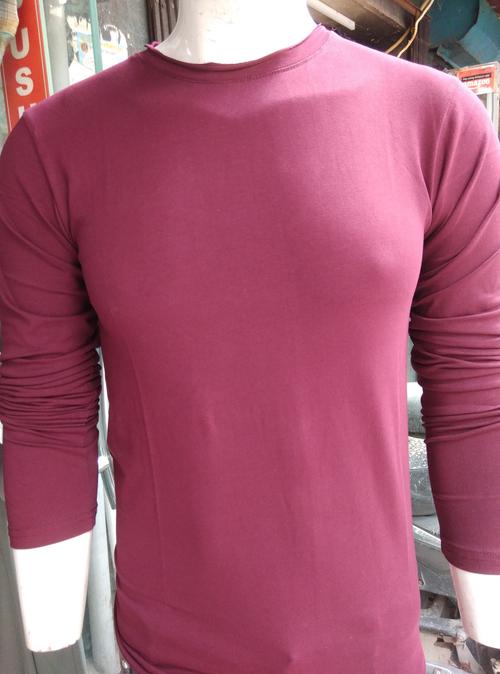 red mal tshirt - 17965527 - Very Small Image - 1