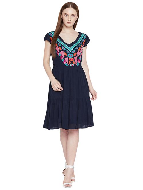 women's knee length dress - 17968198 - Very Small Image - 1