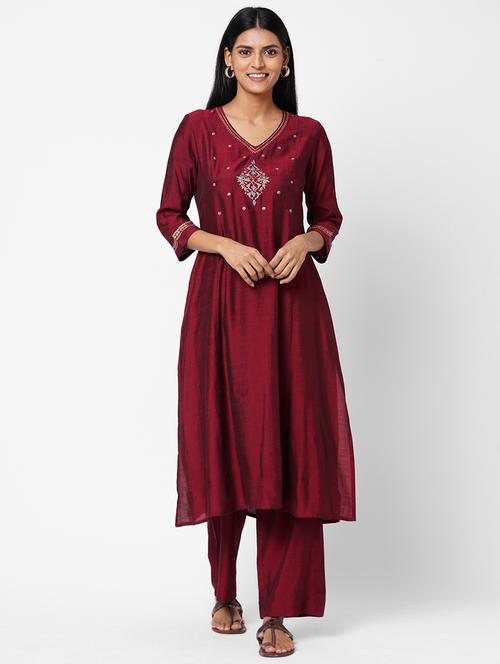 embroidered kurta palazzo set - 17971066 - Very Small Image - 1