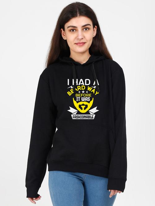 hooded neck graphic sweatshirt - 17971377 - Very Small Image - 1