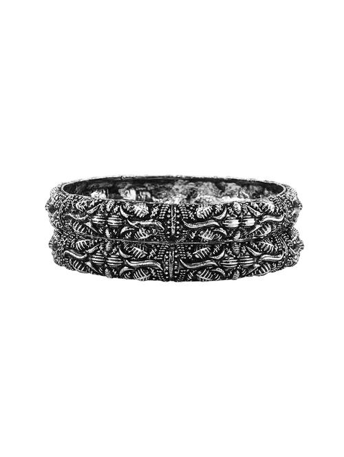 silver metal bangle - 17981422 - Very Small Image - 1