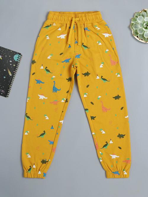 printed track wear - 17983574 - Very Small Image - 1