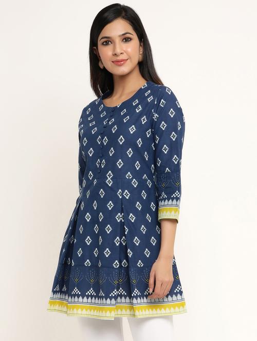 round neck printed tunic - 18007236 - Very Small Image - 1