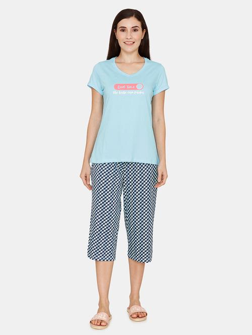 v- neck printed nightwear capri set - 18024799 - Very Small Image - 1