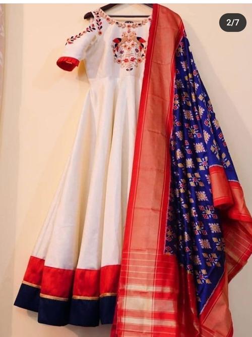 lehenga - 18032846 - Very Small Image - 1
