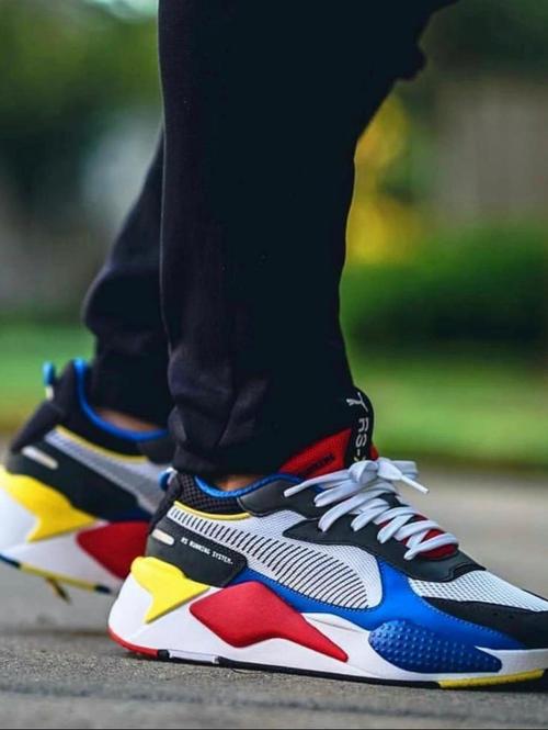 sports shoes - 18033016 - Very Small Image - 1