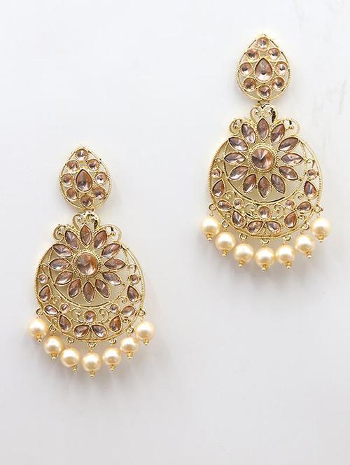 gold leaf shaped earring - 18033979 - Very Small Image - 1