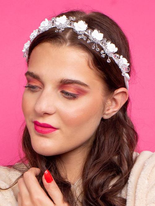 odette white acrylic flowers hair wine - 18034700 - Very Small Image - 1