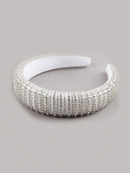 odette beautiful white daimond hairband - 18034736 - Very Small Image - 1