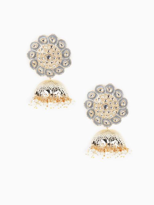 gold metal jhumka earring - 18034989 - Very Small Image - 1