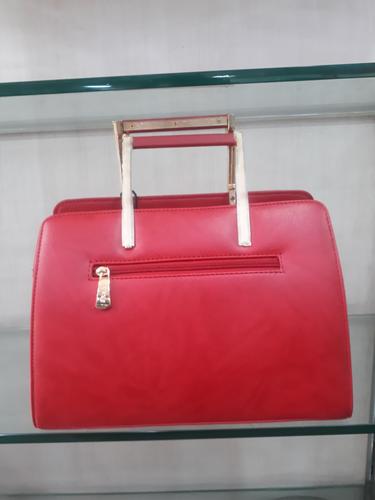 leatherette (pu) red hand bag - 18044789 - Very Small Image - 1