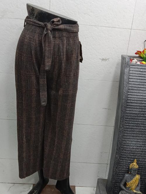 ladies winter bottom - 18047384 - Very Small Image - 1