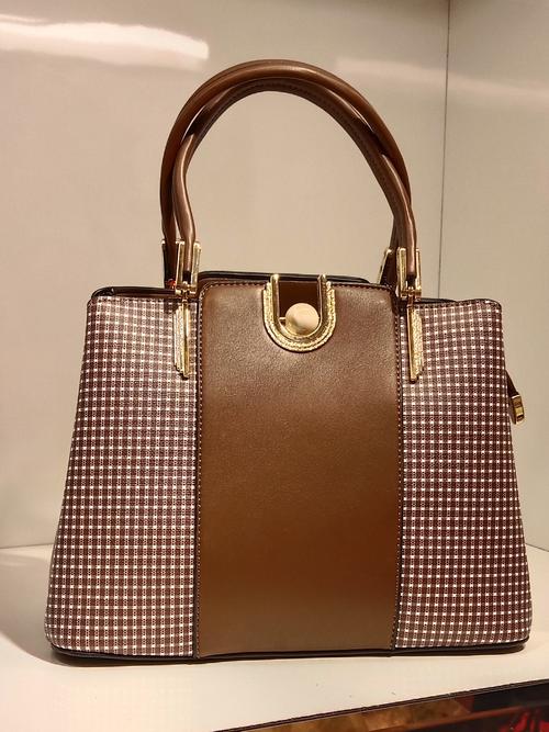 ladies handbag pu material brown colour - 18049027 - Very Small Image - 1