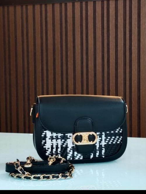 ladies handbag pu leatherette colour black - 18050069 - Very Small Image - 1