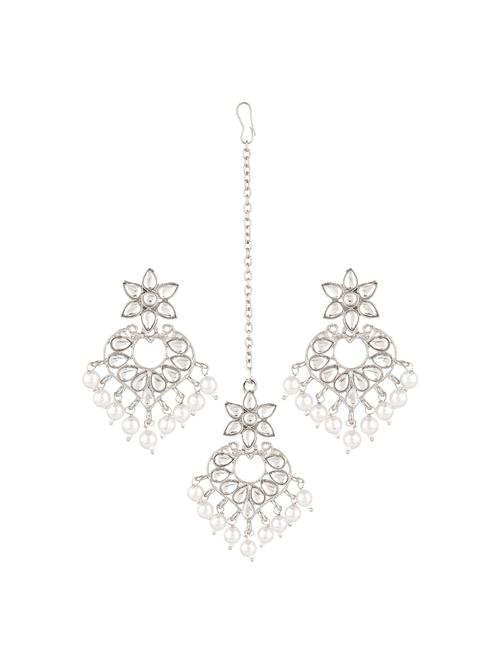 traditional kundan maang tikka earrings set, white - 18057934 - Very Small Image - 1