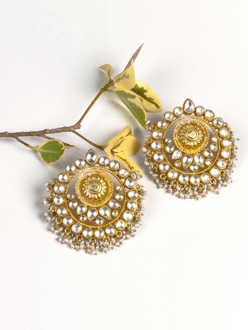 gold studs earring - 18058440 - Very Small Image - 1