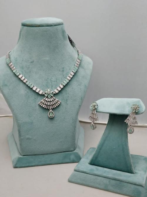 jerkin jewellery - 18059502 - Very Small Image - 1