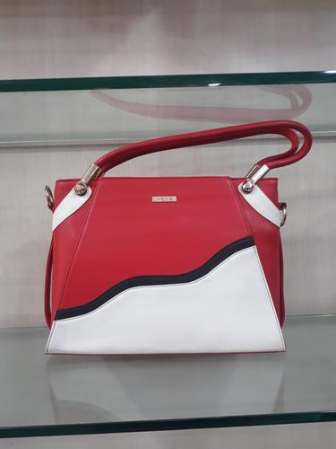 leatherette (pu) red hand bag - 18065697 - Very Small Image - 1