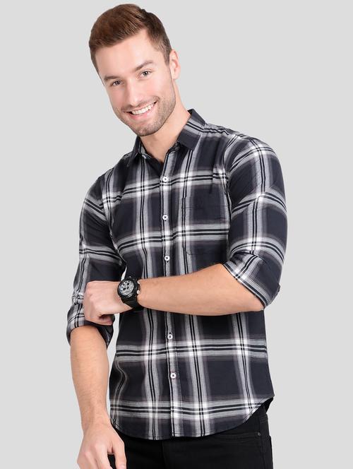 black checkered casual shirt - 18066125 - Very Small Image - 1