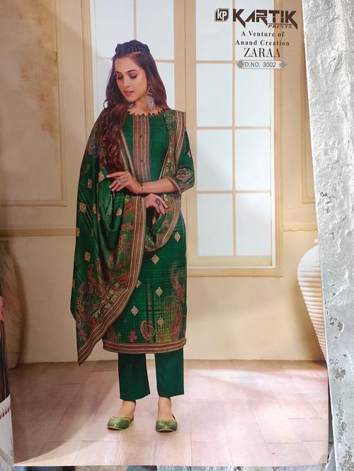 green woolen suit - 18067704 - Very Small Image - 1