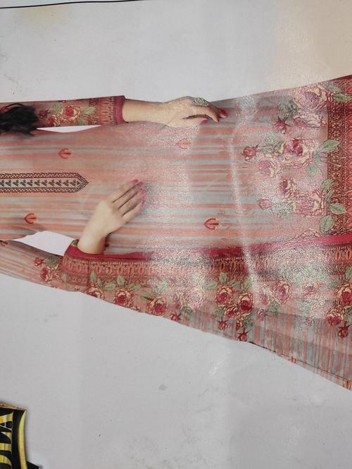 ladies suit - 18067916 - Very Small Image - 1