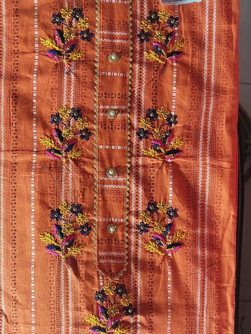 suit - 18067963 - Very Small Image - 1