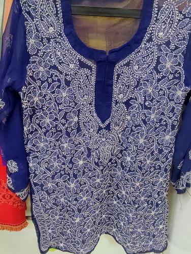 ladies top - 18073776 - Very Small Image - 1