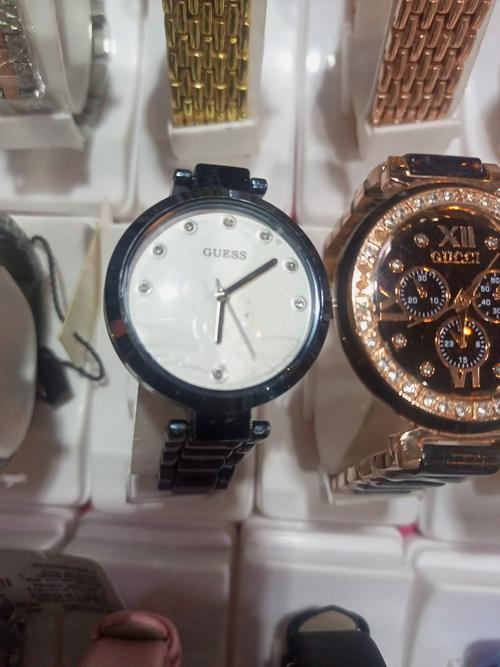 ladies watch - 18077069 - Very Small Image - 1
