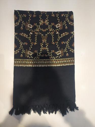 shawls black - 18078915 - Very Small Image - 1