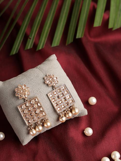 gold-plated kundan studded floral pattern& square drop earrings - 18079687 - Very Small Image - 1