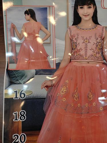 ladies dress - 18079799 - Very Small Image - 1