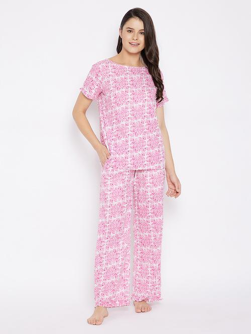 round neck printed nightwear pajama set - 18080346 - Very Small Image - 1