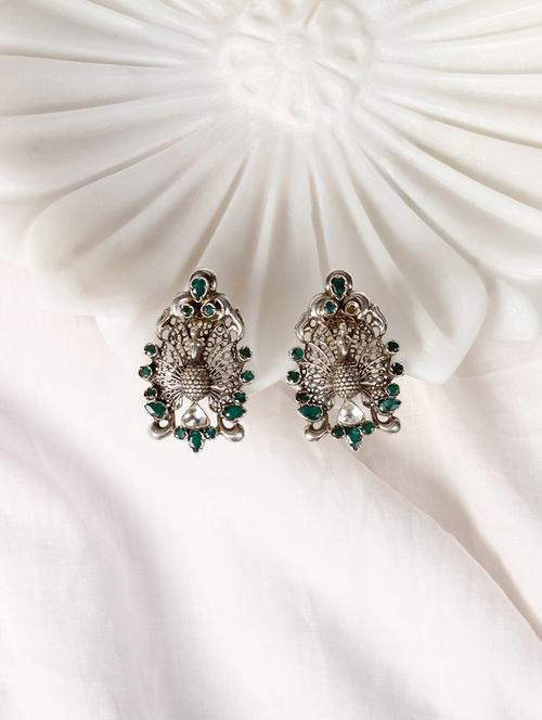 silver studs earring - 18082942 - Very Small Image - 1