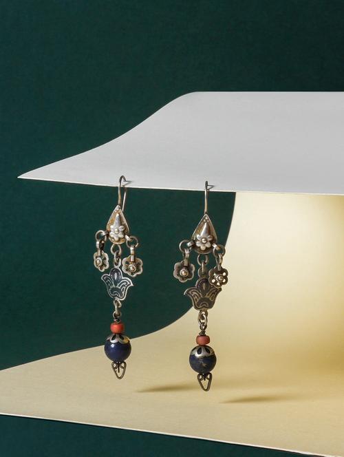 silver drop earring - 18082999 - Very Small Image - 1