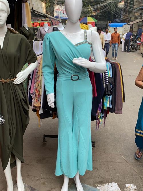 ladies dress - 18083368 - Very Small Image - 1