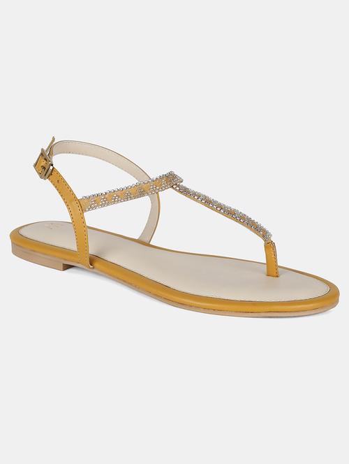yellow fabric ethnic sandals - 18083697 - Very Small Image - 1